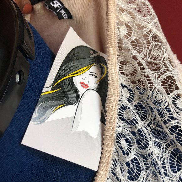 Elie Tahari Lace Neck Blouse - Picture 4 of 8